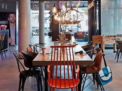 ***  Moxy Frankfurt East Hotel Frankfurt am Main Alemanha