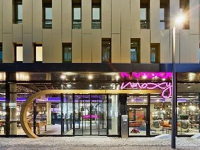 Отель Moxy Frankfurt East Франкфурт-на-Майне
